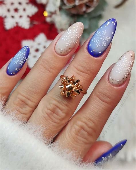 Blue Winter Nails