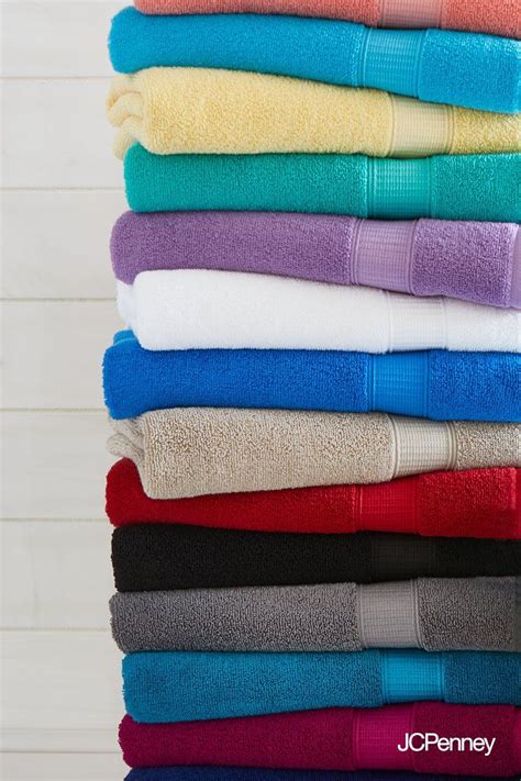 From Drab to Fab: How Plush Bath Towels Can Transform Your Bathing Experience