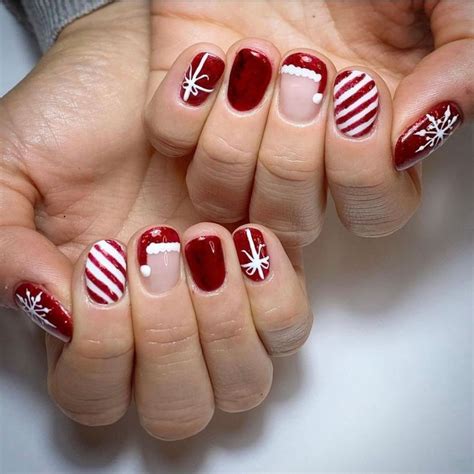 Holiday Nails Short