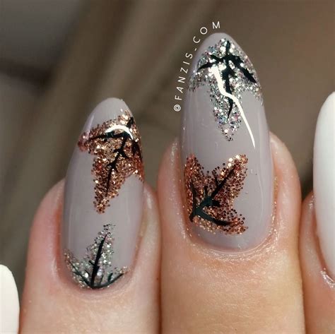 Fall Leaf Nail Art