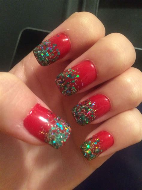 Festive Red and Green Nails