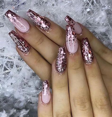 Glamorous Glitter Nail Art