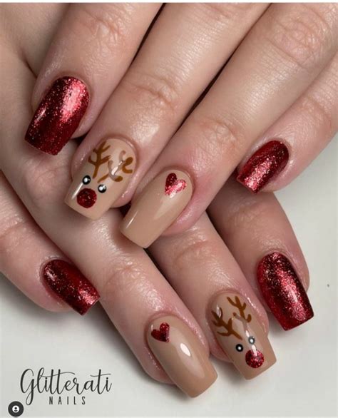 Reindeer Nails